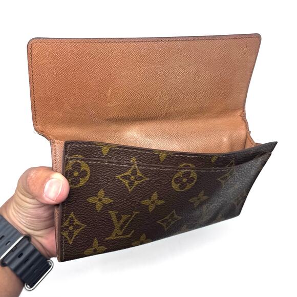 Louis Vuitton Monogram Long Wallet - Picture 2 of 16